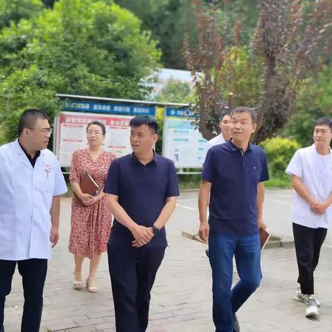 临渭区卫健局党工委书记曹杰莅临三官庙卫生院调研视察工作纪实