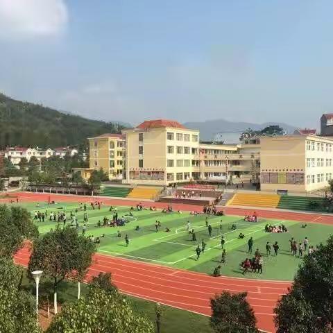绕二中心小学，"多措并举，防范未然"