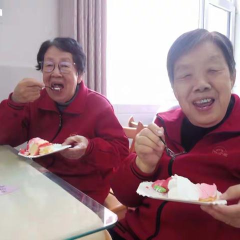 九九重阳节浓浓敬老情