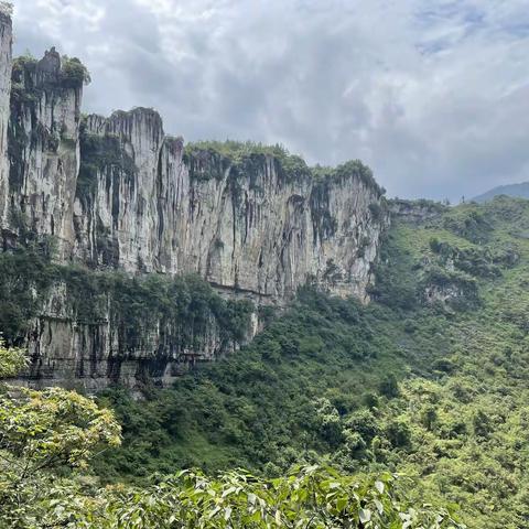 游川南美景古迹随笔