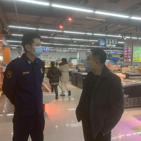 延寿大队深入辖区超市开展检查