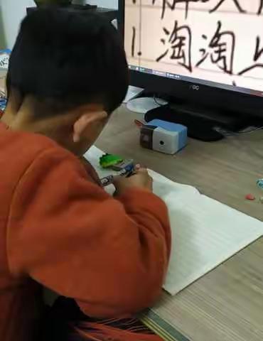 防控疫情 记录温暖 ———牛店小学 二一班 致家长的一封信