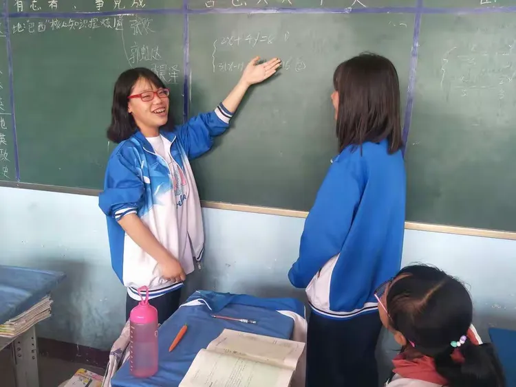 高中数学庄
第1张 高中数学庄
第1张