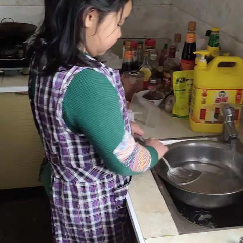 武陵国际小学305班袁梦锜