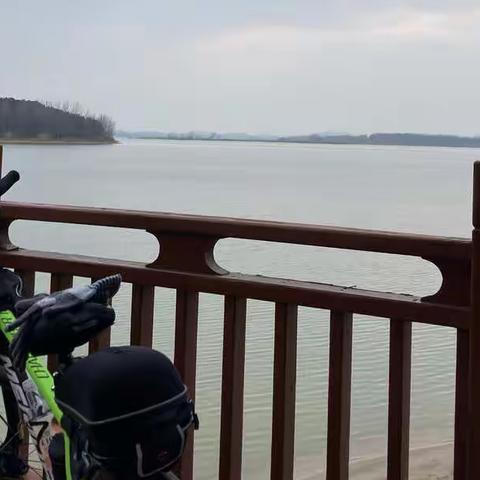 二月，元宵骑行