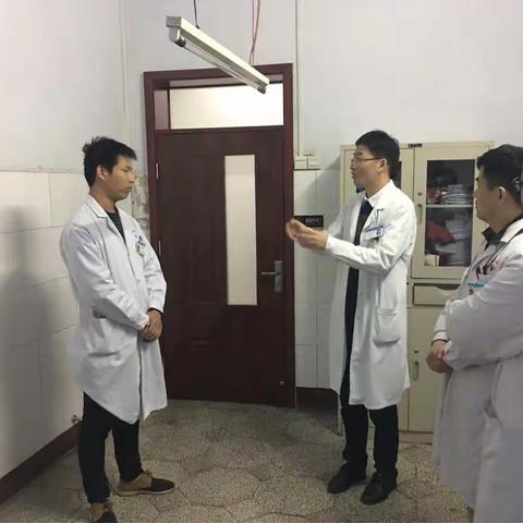 帮扶结对 携手共进—市医院医共体专家来我院带教查房
