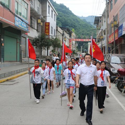 麻柳镇主题党日活动在支部共建中推进