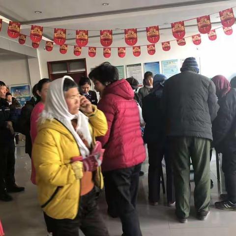 广饶梁邹村镇银行丁庄支行12月18日鸡蛋节活动圆满结束！