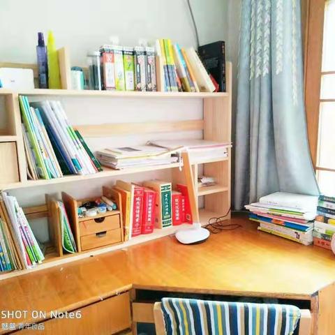 初二6班  赵梦真的暑期生活