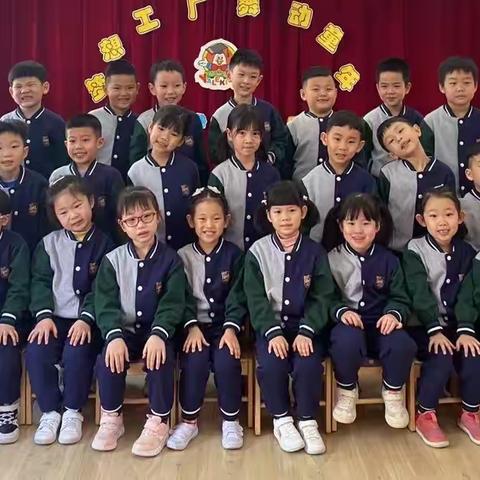 “夏至到·快乐至”小耶鲁保利幼儿园大一班夏至活动