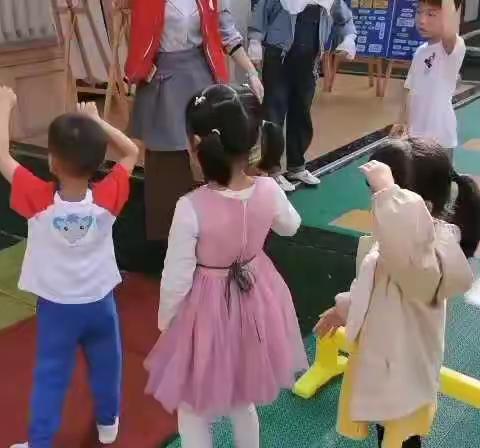 快乐的幼儿园生活