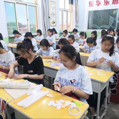 职业活动周系列——手工制作•美在身边围绕