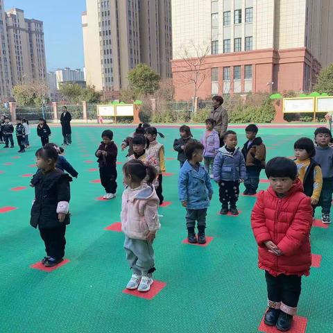 馨和苑幼儿园升旗仪式🇨🇳🇨🇳