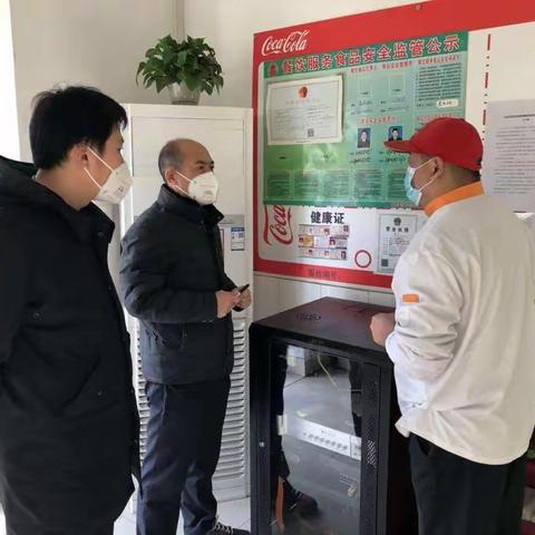 早已森严壁垒      更加众志成城