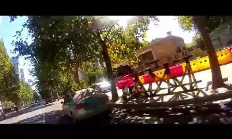 [环城交警大队红星北警务站]严厉打击黑出租车和超员车辆承载乘客，确保市民安全出行