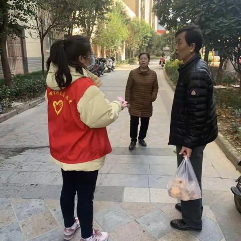 【泰和御景豪庭社区开展新冠疫苗加强针宣传活动】