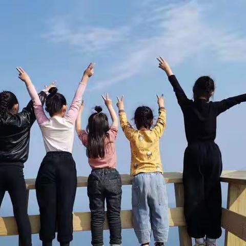 留龙过新春   享受别样年