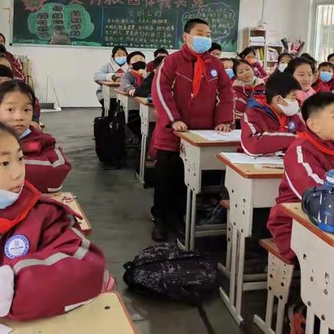 明荣知耻讲文明，交通安全记心间———淮滨县实验小学交通安全主题班会