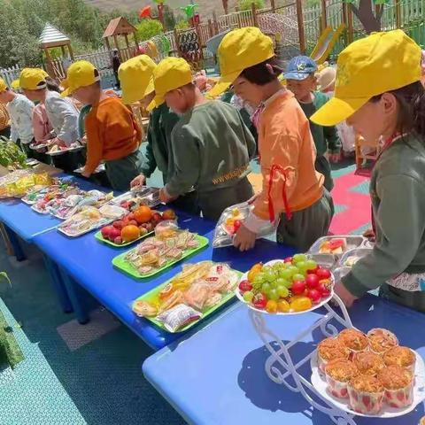 “美食每刻，与爱共享”明日之星幼儿园欢庆六一系列活动之自助餐