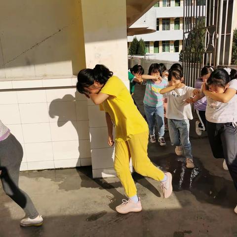 双河民生信用卡·翠竹希望小学消防演练