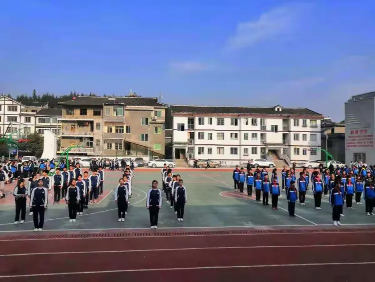 湄潭县西河中学纪念"12.9"运动会,文艺汇演精彩回顾