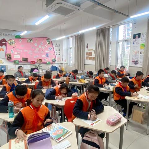 三月如约而至，繁花似锦前路可期