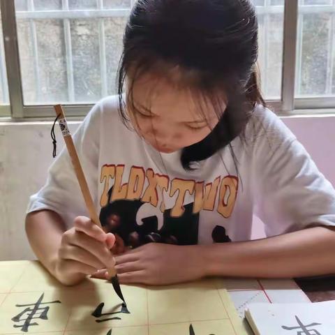 肖情：绿色生态文明书法作品展示