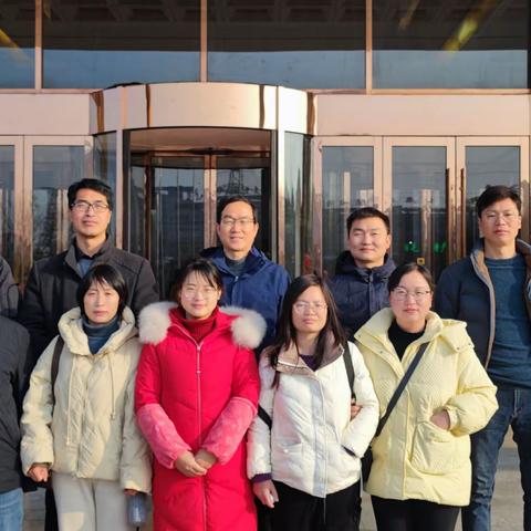 仰望星空有智慧 ，脚踏实地有作为——2022—2023学年下学期息县三中中层干部学习培训