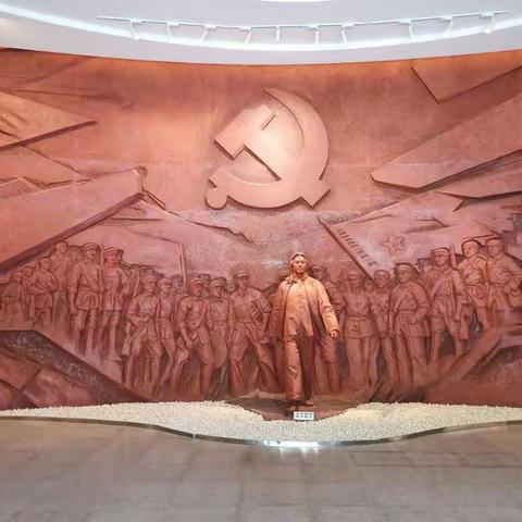 宜春所党支部积极开展“坚持政治建警全面从严治警”忠诚教育主题党日活动