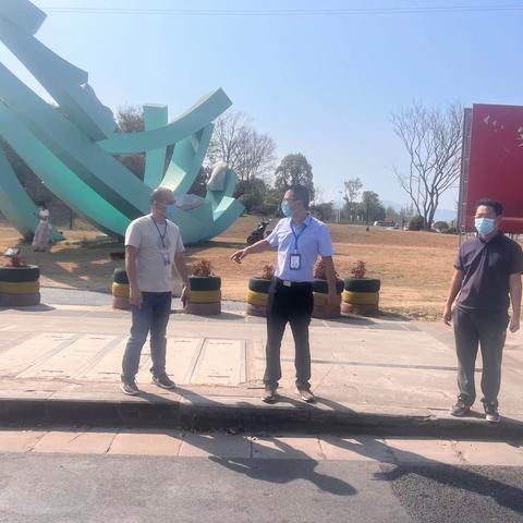 坚持党建引领，筑牢疫情防控“红色防线”