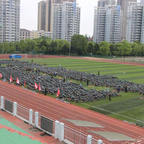 风雨铸军魂