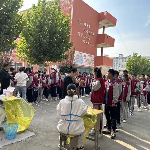 爪营初中一周工作简报