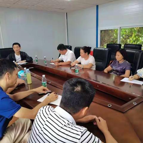 三亚南边海环河口棚改项目陈广文副调研员主持召开会议