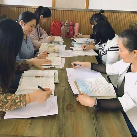 海口市玉沙实验学校五年级语文组第二周教研活动