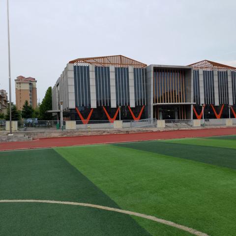 金凤路初中校长致家长的公开信