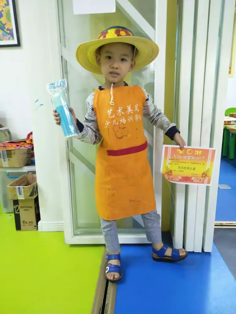 艺风美术进步之星-林宇晨