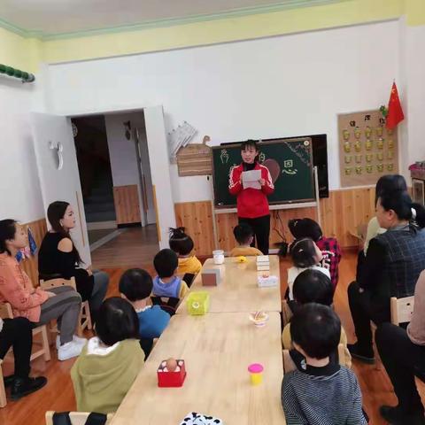 “感恩有你，一路相伴”高起点生态幼儿园感恩节美篇