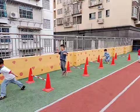 【芒果老师】童馨幼儿园大一班一日活动：2022.9.22