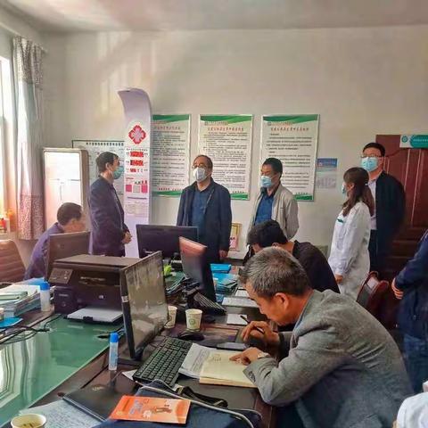 市卫健委张伟主任一行考核调研宁县社区卫生服务中心工作