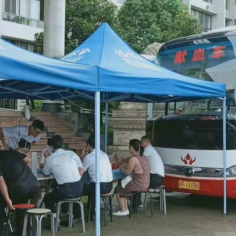 宜黄县民生工程大型无偿献血活动完美落幕