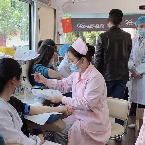 每个热血的你，我都爱