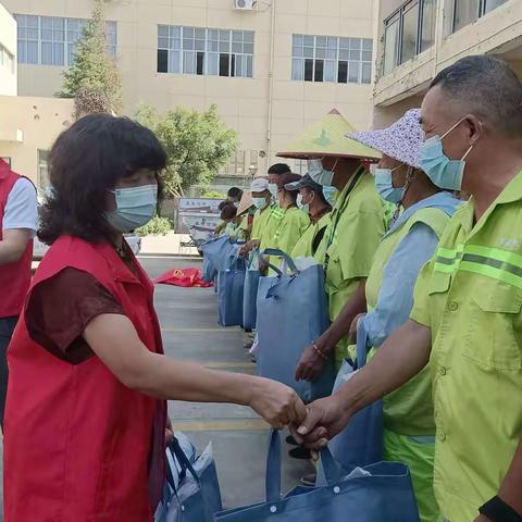 “情满中秋日 爱在幸福里”中秋节慰问活动