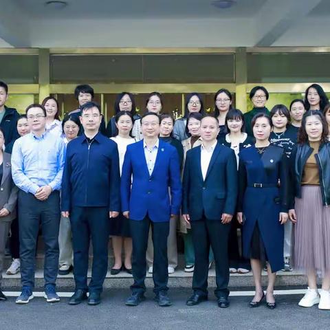 加深合作交流  提升教育教学
