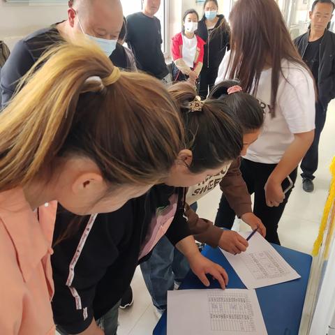 家校携手同行，共育学生发展—六家子镇中心校召开2022-2023学年家长会