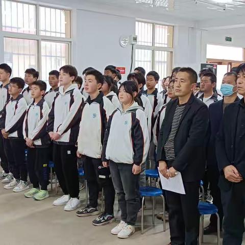 青春扬眉剑出鞘 师生誓师战中考 —－彭镇中学举行中考誓师大会