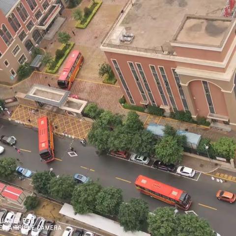 奋斗百年路 实践育新人﻿