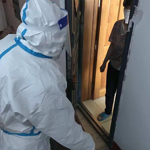 疫情无情人有情，爱心蔬菜暖人心