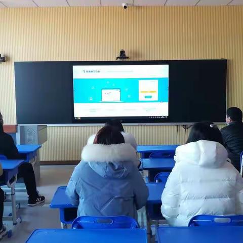 提升信息技术素养   进入教育新时代