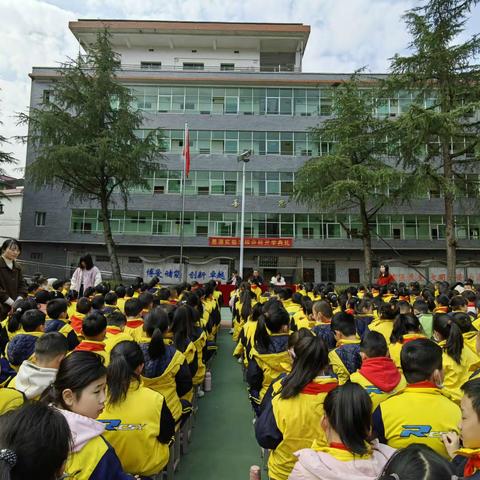 凝心聚力  逐梦前行——汝城县思源实验学校分校2023年上学期开学典礼活动顺利进行