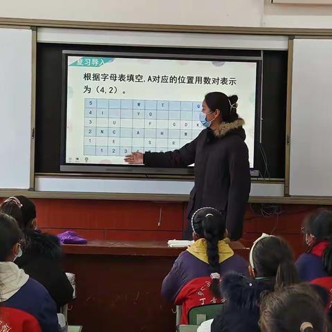 新进教师展风采，交流互助促成长——2022年实验小学新入职教师摸底展示课